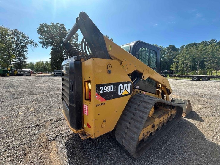 2017-caterpillar-299d2-image-4