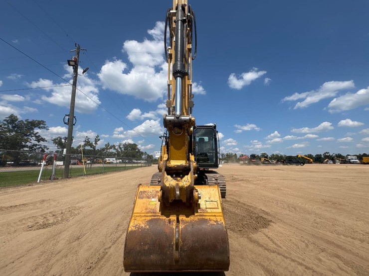 2018-caterpillar-318fl-image-3