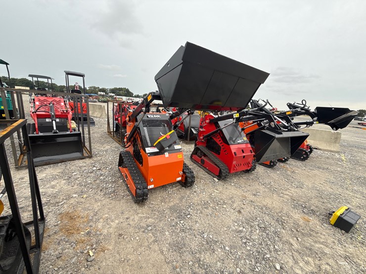 #220-•-#27014-•-unused-sdlool-sl36c-mini-excavator-image-2