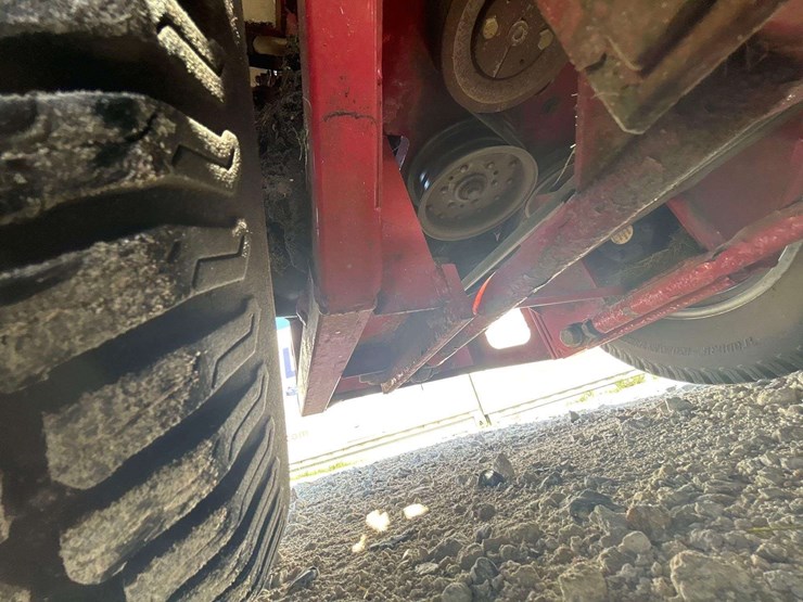 2003-ferris-is1000-52in-zero-turn-mower-image-13