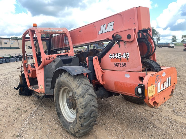 #2059-•-lull-telehandler-*non-runner*-*fire-damage*-image-57