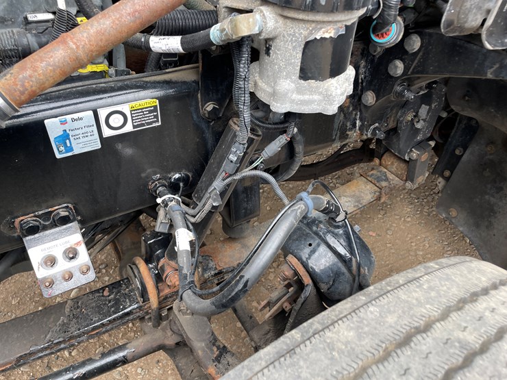 2013-peterbilt-386-image-28