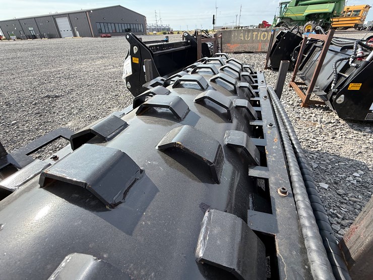 #2000-•-#26271-•-unused-giyi-70"-skid-steer-roller-dysl250786-image-7
