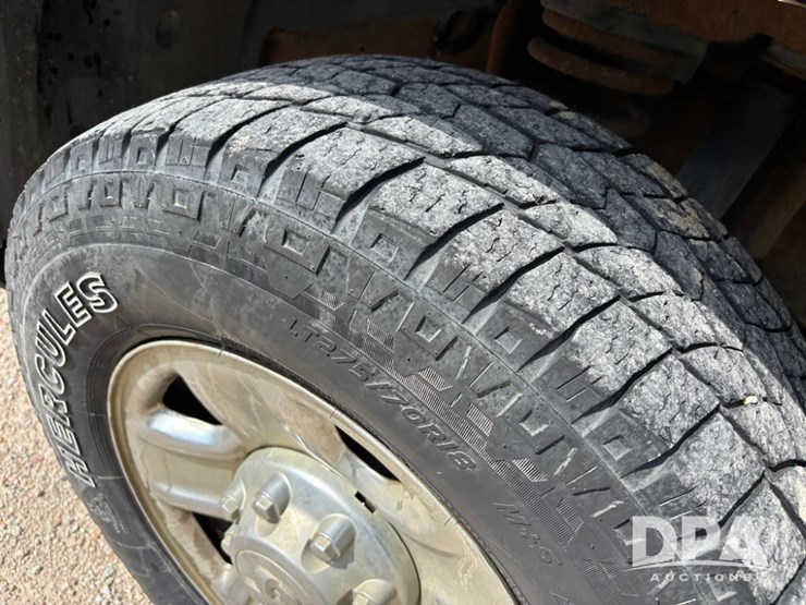 2014-dodge-ram-2500-image-36