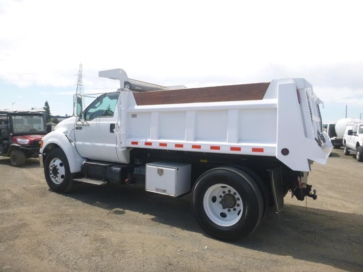 2013-ford-f650-image-4