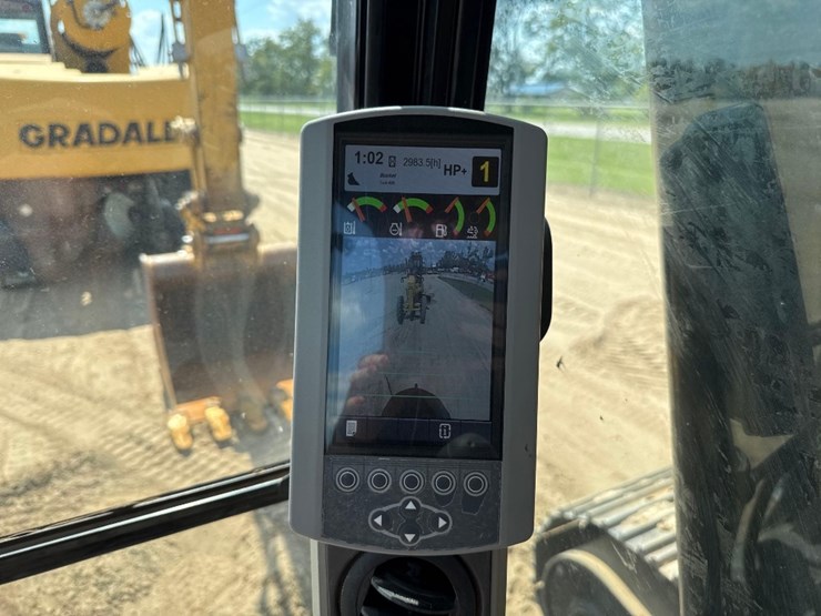 2018-caterpillar-318fl-image-26