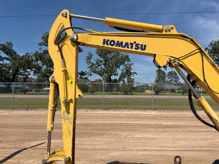 2015-komatsu-pc35-image-25