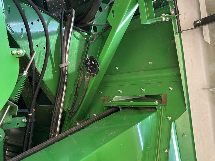 2021-john-deere-s790-image-71