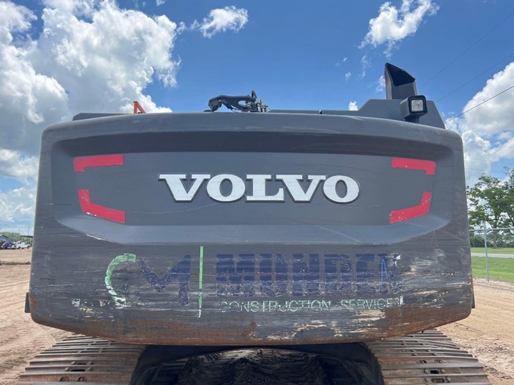 2017-volvo-ec250el-image-31