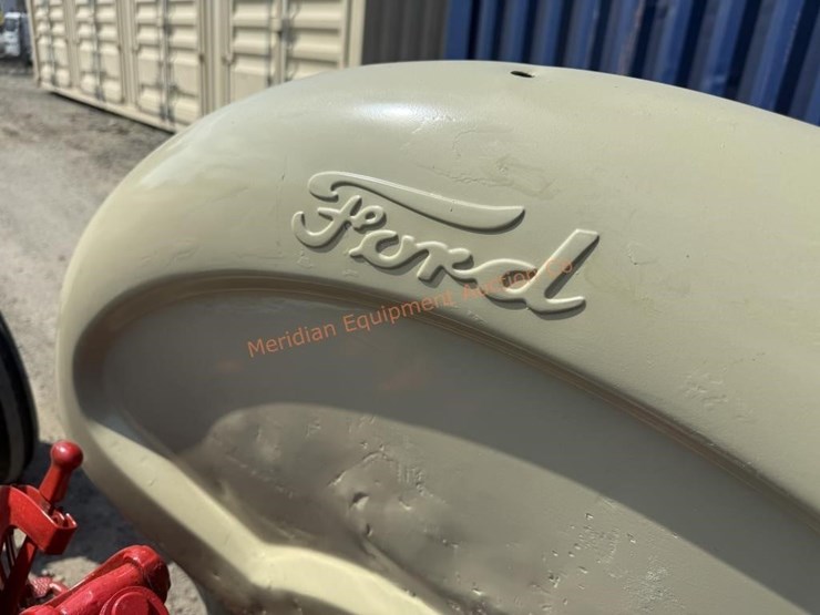 1955-ford-861-image-31