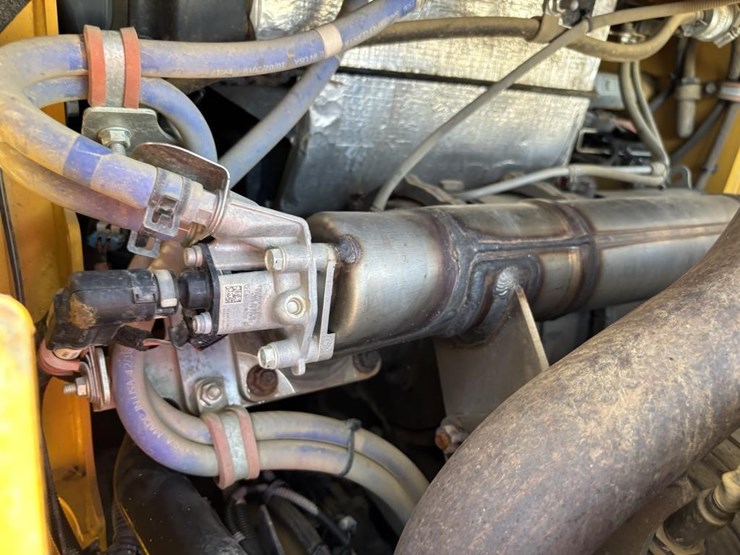 2019-deere-333g-image-40