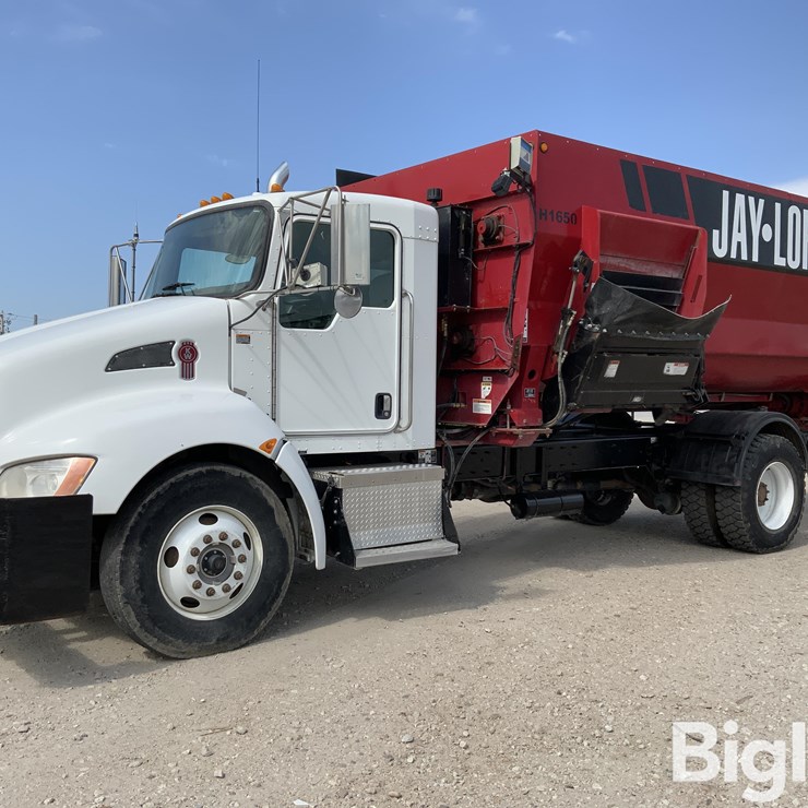 2019 KENWORTH T370