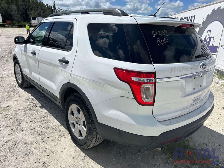 2014-ford-explorer-image-4