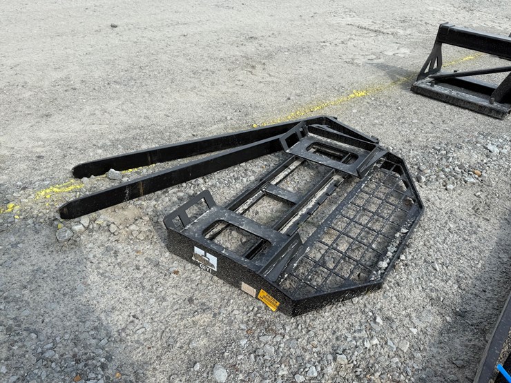 #2000-•-#26289-•-unused-giyi-gy-dhx-skid-steer-forks-image-3