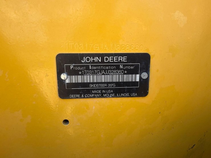 2018-deere-317g-image-17