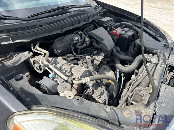 2013-nissan-rogue-image-9