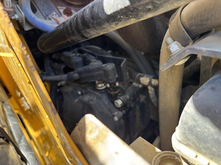 2019-deere-333g-image-45