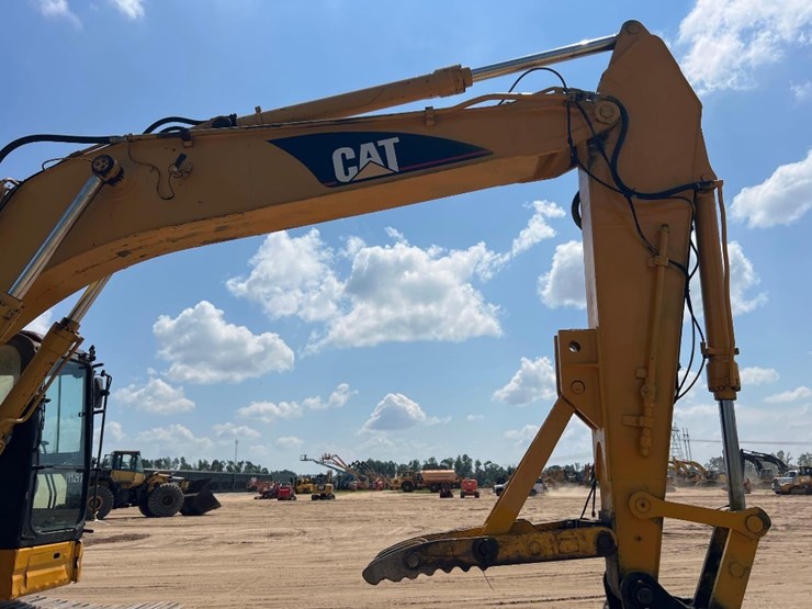 2005-caterpillar-321c-lcr-image-25