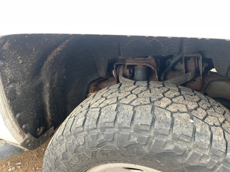 2019-chevrolet-silverado-3500-image-6