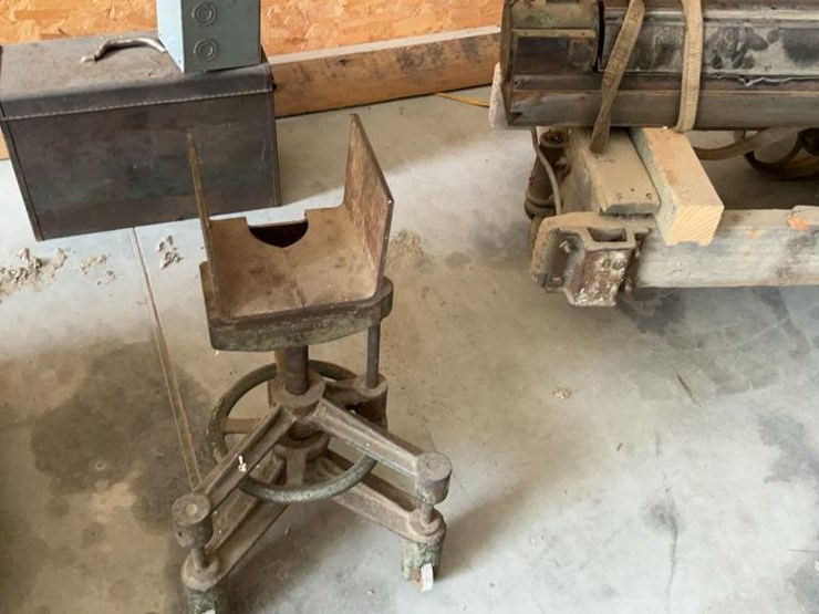 #110-•-buss-88-planer-image-10