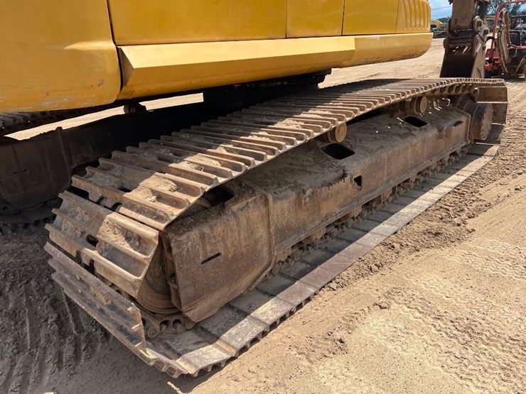 2008-deere-270d-lc-image-15