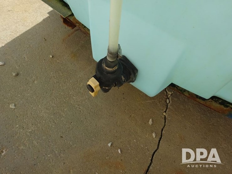 ace-roto-mold-liquid-tank-(pz13832)-image-10