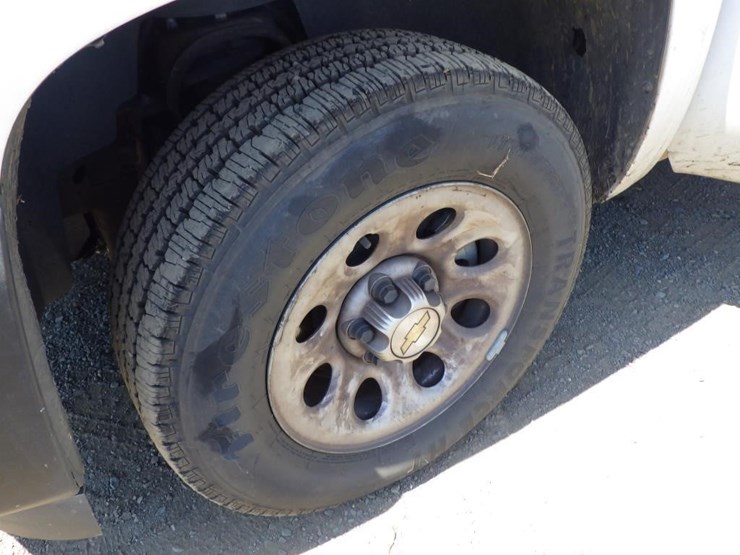 2013-chevrolet-1500-image-11