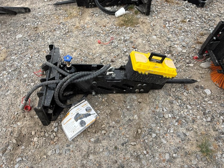 #230-•-#27017-•-unused-giyi-gy-p45-mini-skid-steer-breaker-psc452507147-image-19