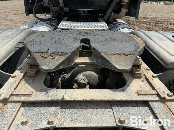 2008-kenworth-t800-image-10