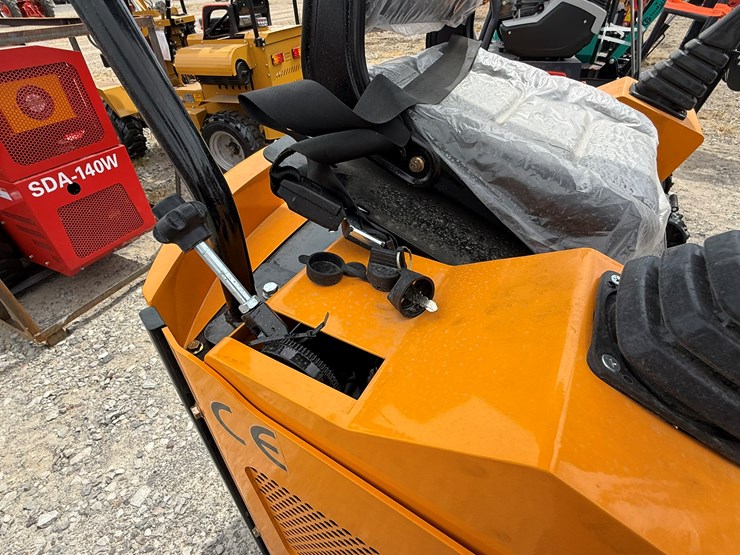 #220-•-#26538-•-unused-vicsec-vc15-mini-excavator-15j2507209-image-23