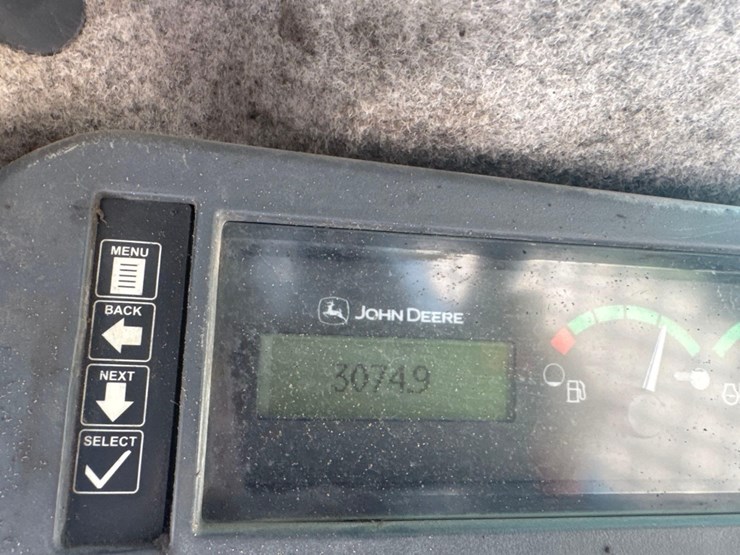 2018-deere-317g-image-29