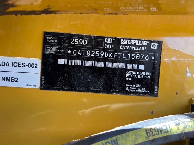 2018-caterpillar-259d-image-25