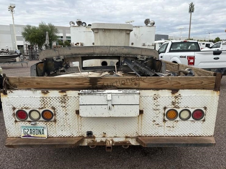 2010-ford-f550-image-5