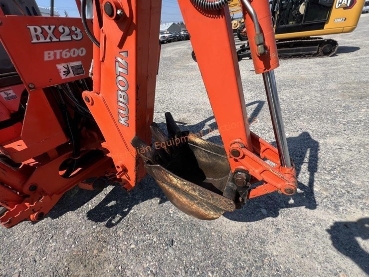 kubota-bx23-image-10
