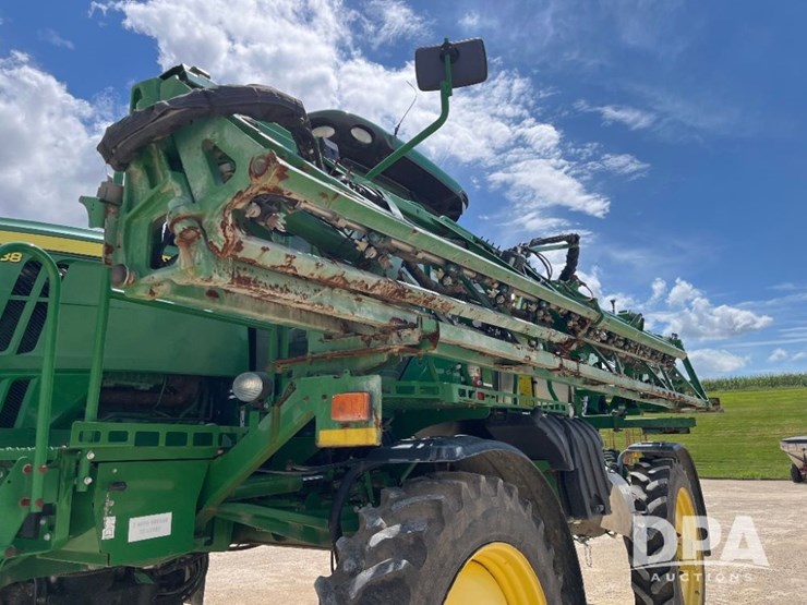 2014-john-deere-r4038-image-66