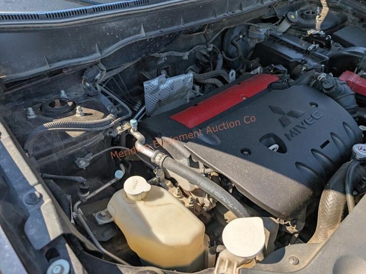 2014-mitsubishi-outlander-image-18