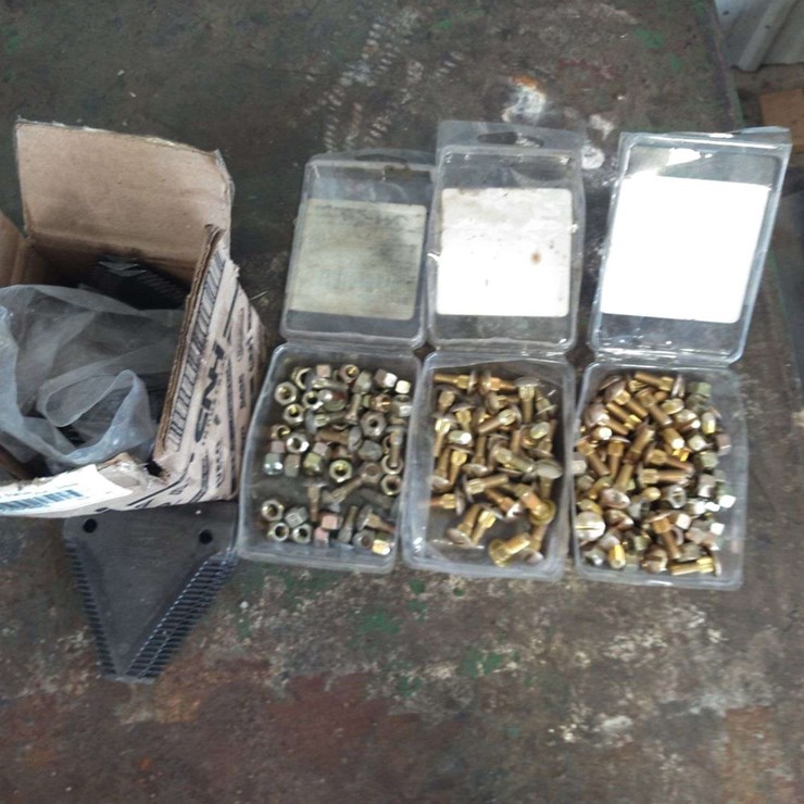 Sickle Sections, Short Section Bolts for Case IH Soybean Head, 47 New Sections, Section Bolts and Ne