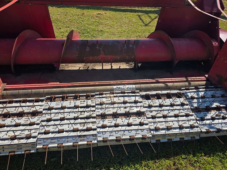 case-ih-810-image-6
