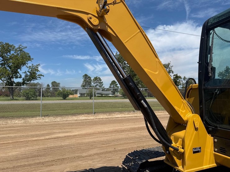 2016-caterpillar-306e-image-22