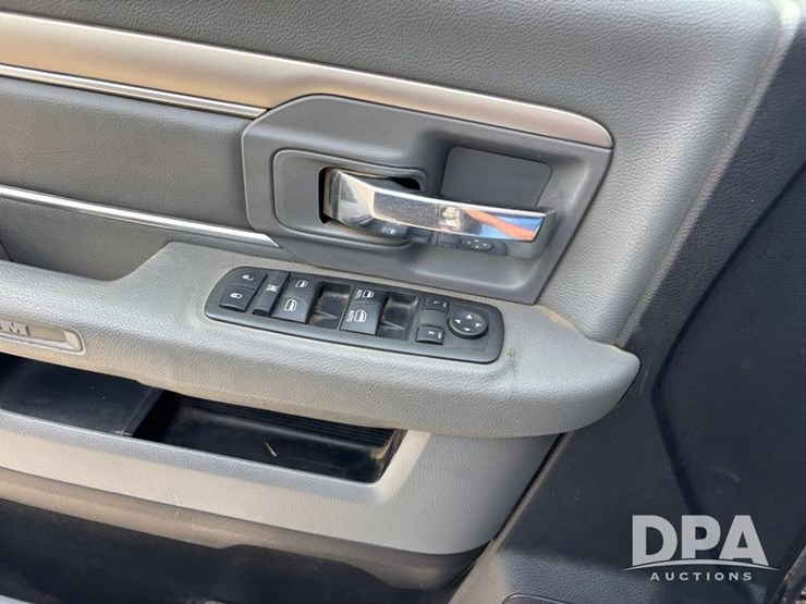 2014-dodge-ram-2500-image-44