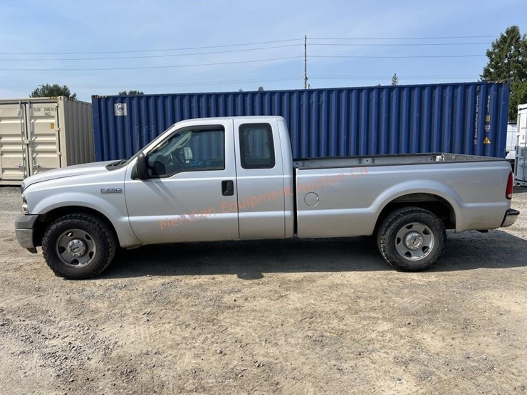 2006-ford-f250-xl-image-1