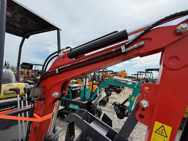#220-•-#26485-•-unused-cfg-mx15rx-mini-excavator-image-21