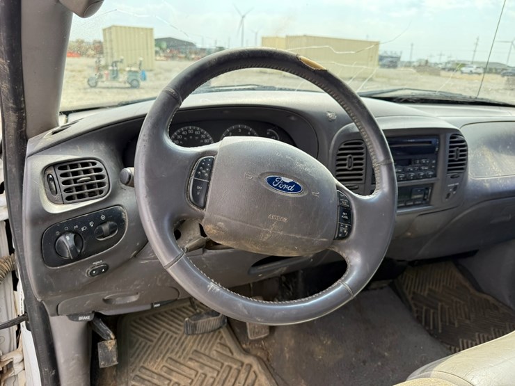 2003-ford-f150-image-47