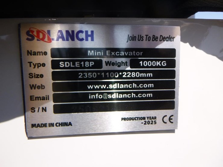 2025-sdlanch-sdl18p-hydraulic-excavator-image-30