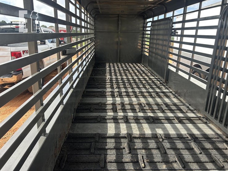2025-east-texas-trailers-28-ft-image-7