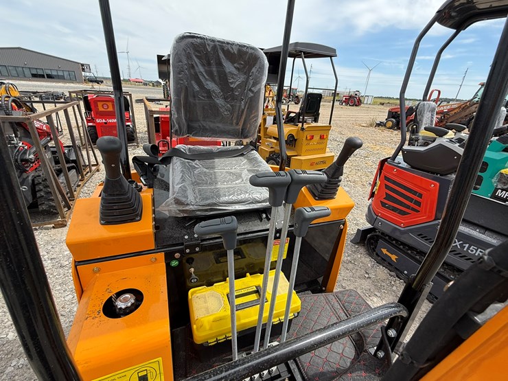 #220-•-#26538-•-unused-vicsec-vc15-mini-excavator-15j2507209-image-20