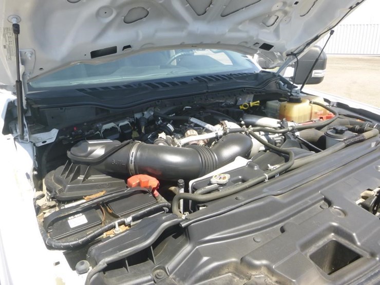 2018-ford-f550-image-23