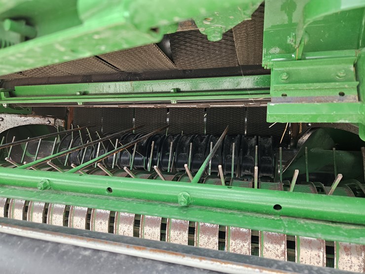 2022-john-deere-460m-image-4
