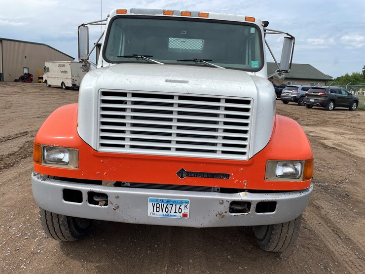 1998-international-4700-image-2