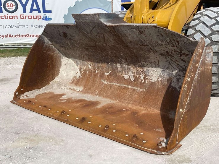 2019-caterpillar-966m-image-8